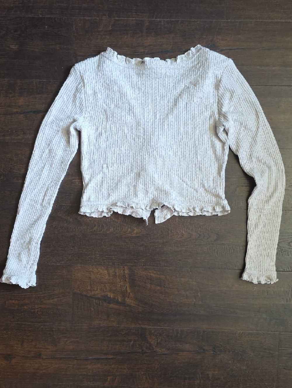 Forever 21 Light Gray Ruffled Ribbed Crop Top - Picture 3 of 5